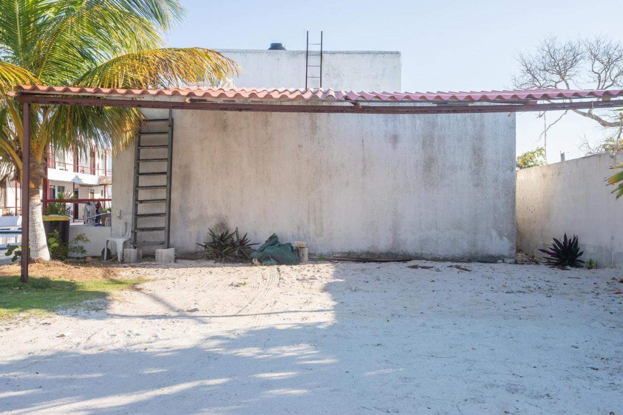 Pelican Inn At Las Dunas Челем Экстерьер фото